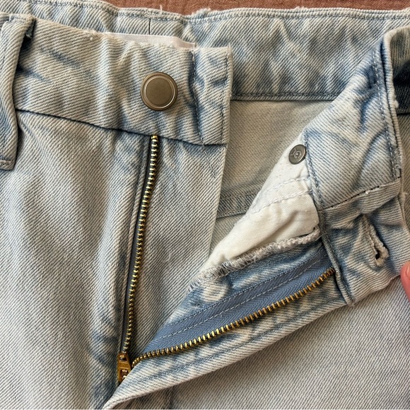 Good American Good Classic Indigo 120 Raw Hem Distressed Jeans, size 2/26 - Picture 12 of 15